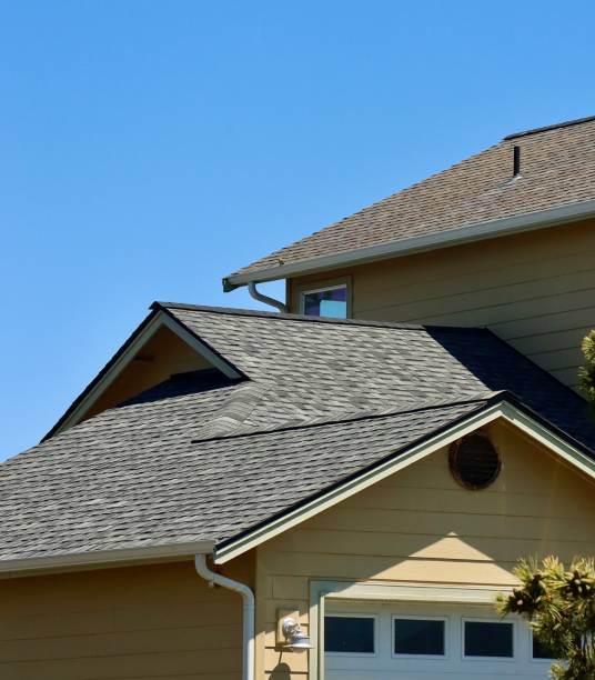 Best Roof Maintenance and Cleaning  in Westhaven Moonstone, CA